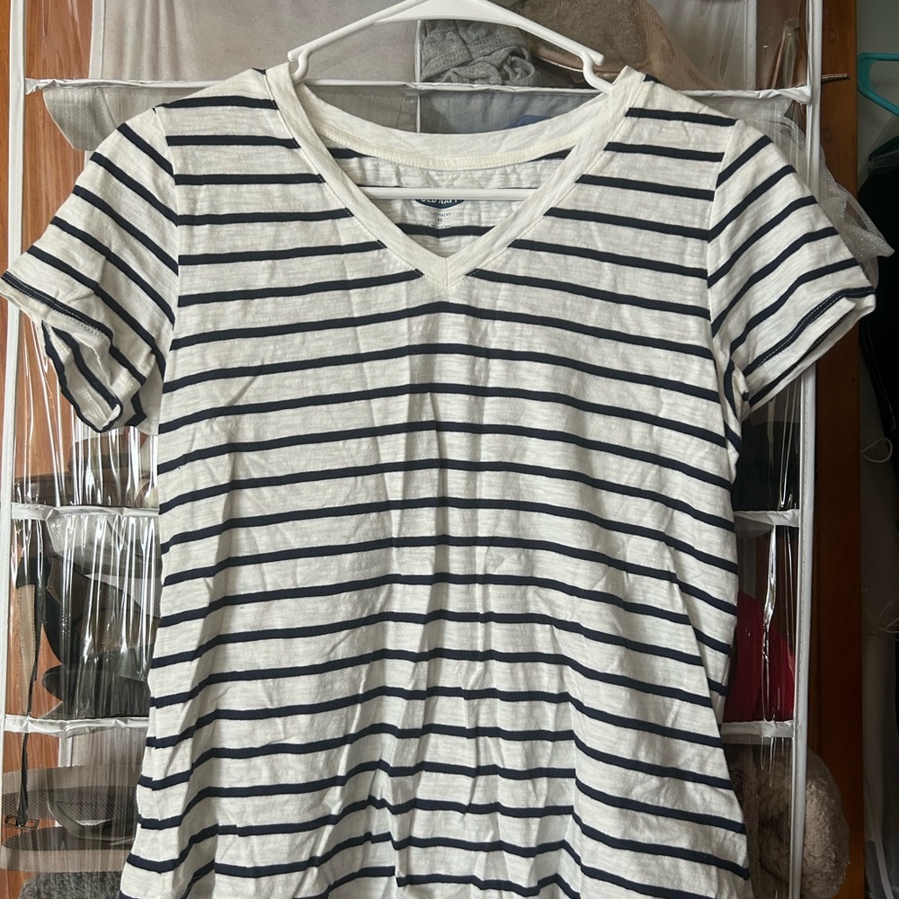 OLD NAVY Striped V-Neck Women's Top